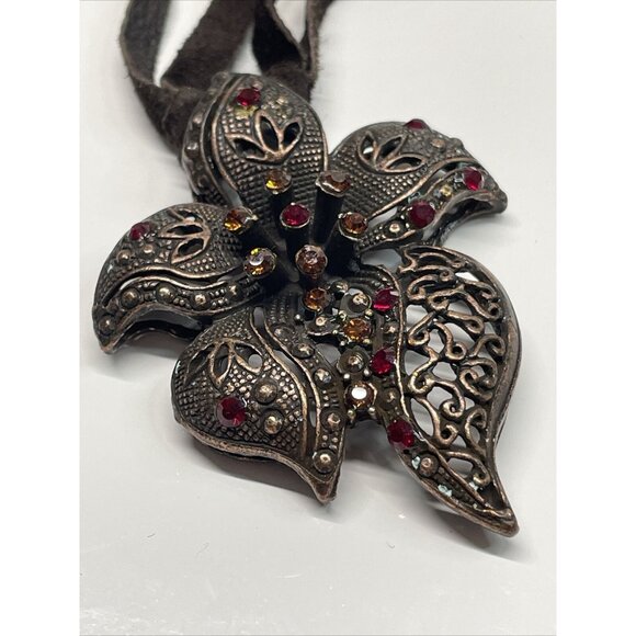 Seasonal Whispers Necklace Brown Suede Ribbon Starburst Flower Rhinestones AL2.3 - Picture 9 of 16